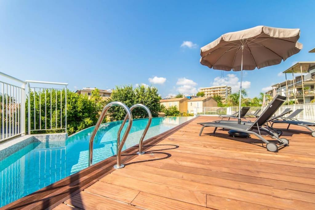 Ferienwohnung A7- 2 Bdr Sea & Mountain View - Ac, Parking, Pool & Terrace Antibes Exterior foto
