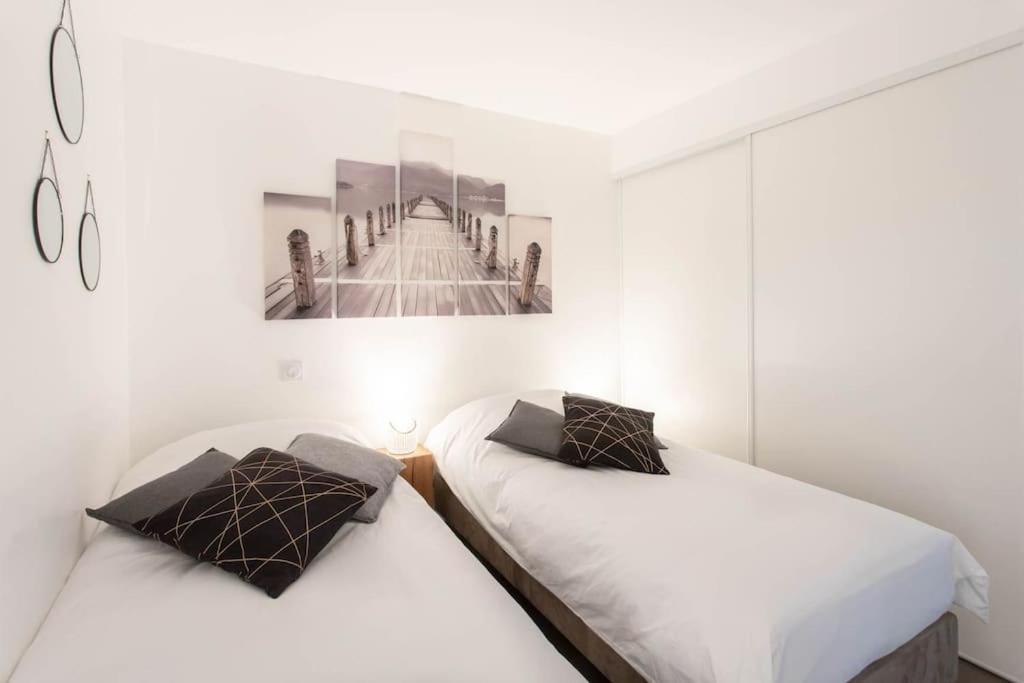 Ferienwohnung A7- 2 Bdr Sea & Mountain View - Ac, Parking, Pool & Terrace Antibes Exterior foto